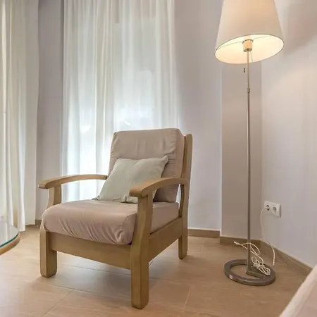 Tgh/ Frente Al Mar *